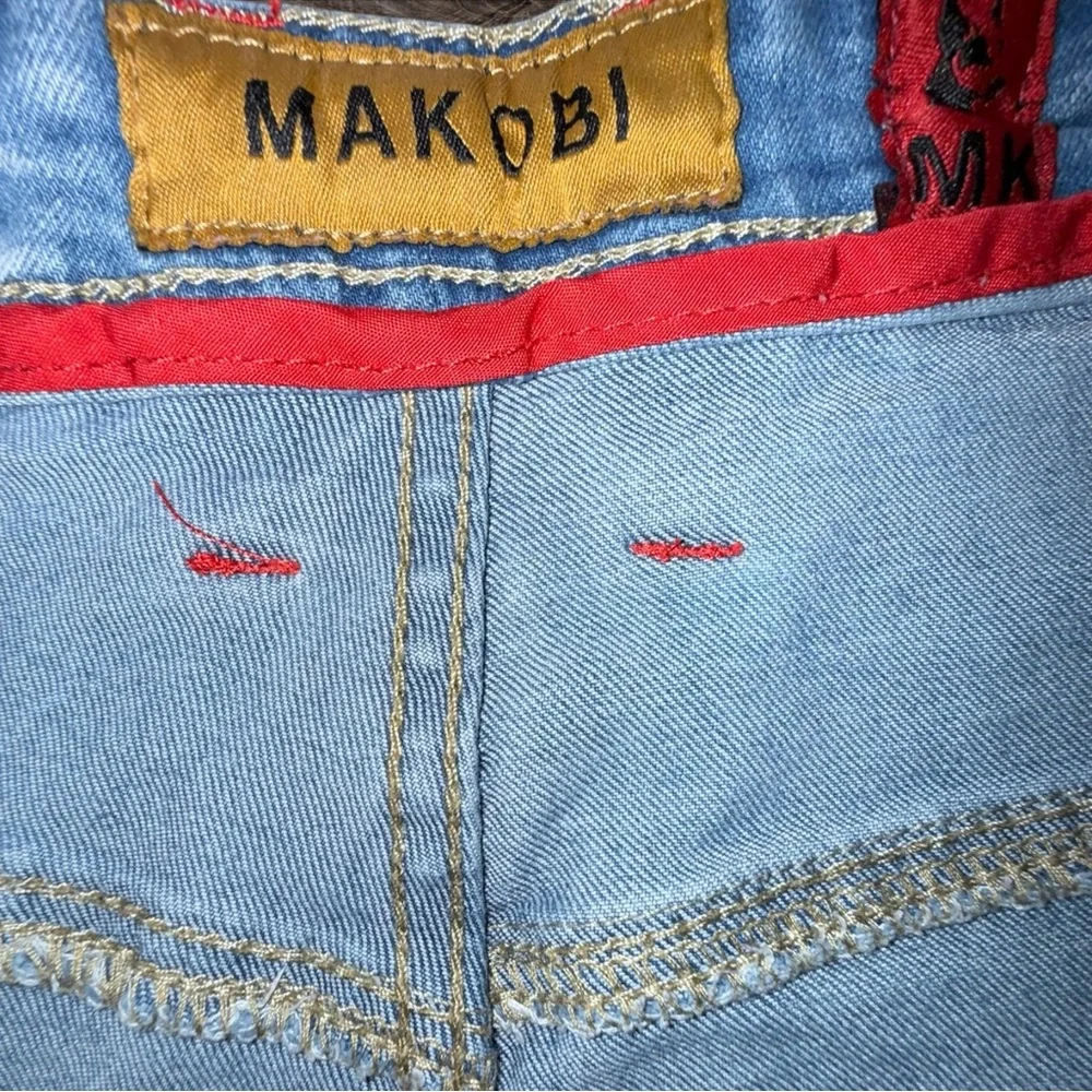 Makobi‎ Denim Shorts Mens 46 Distressed Light Wash Stretch Streetwear Jean